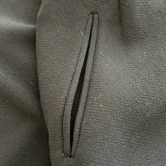 EUC Oscar de la Renta vintage navy bolero jacket drapey wider leg pant suit. - Picture 12 of 15